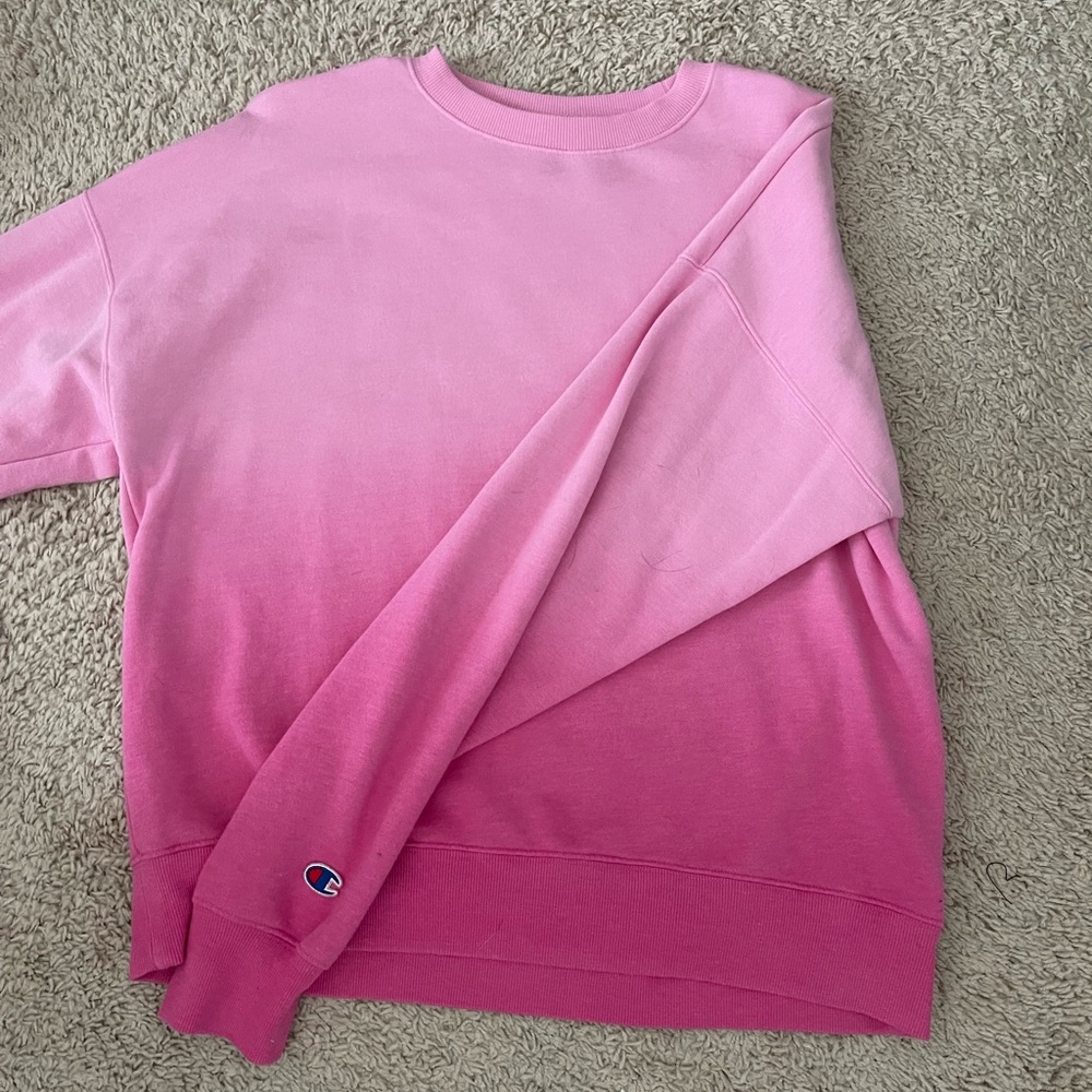 Champion Crew Neck - Picture 2 of 2